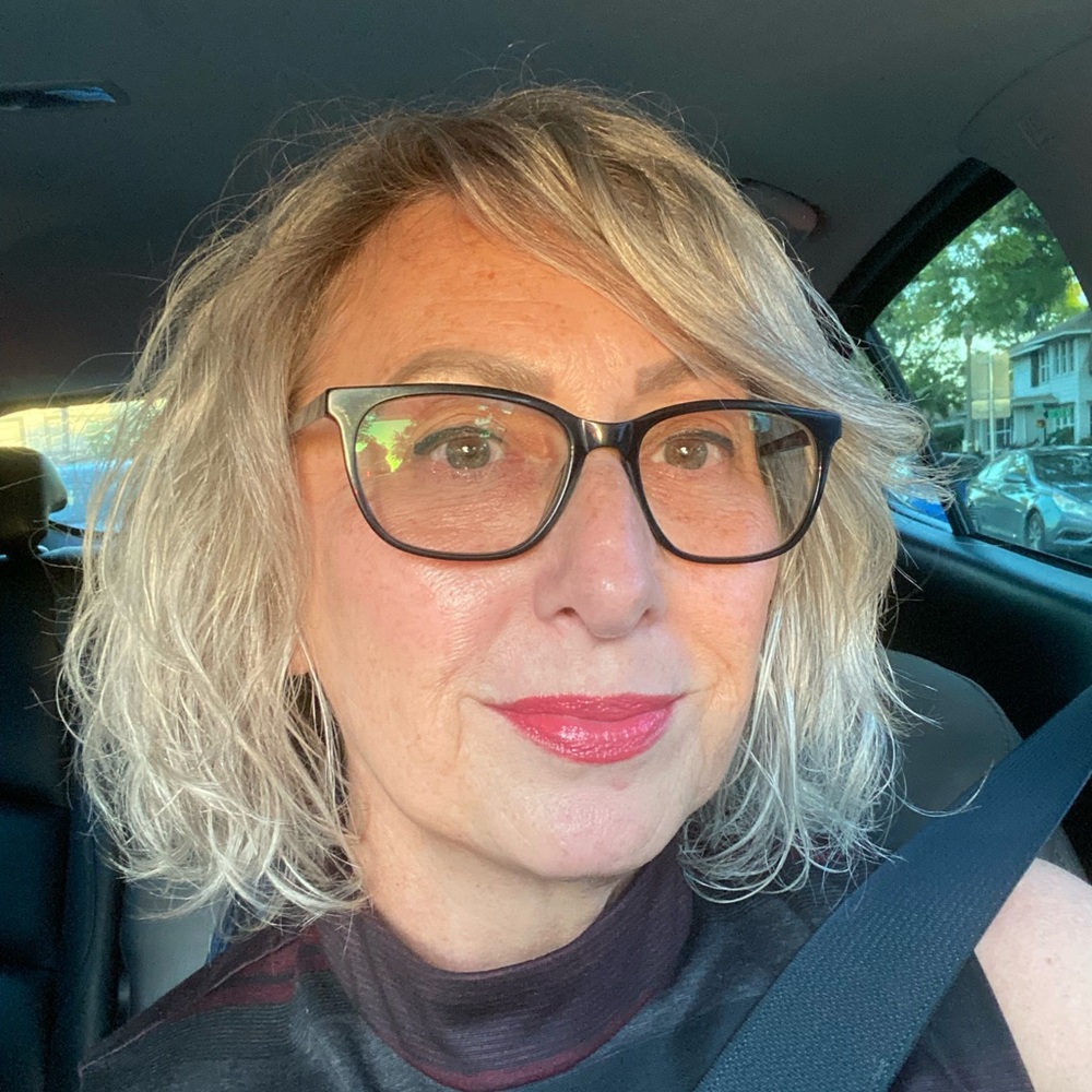 Meet your Posher, Kimberly